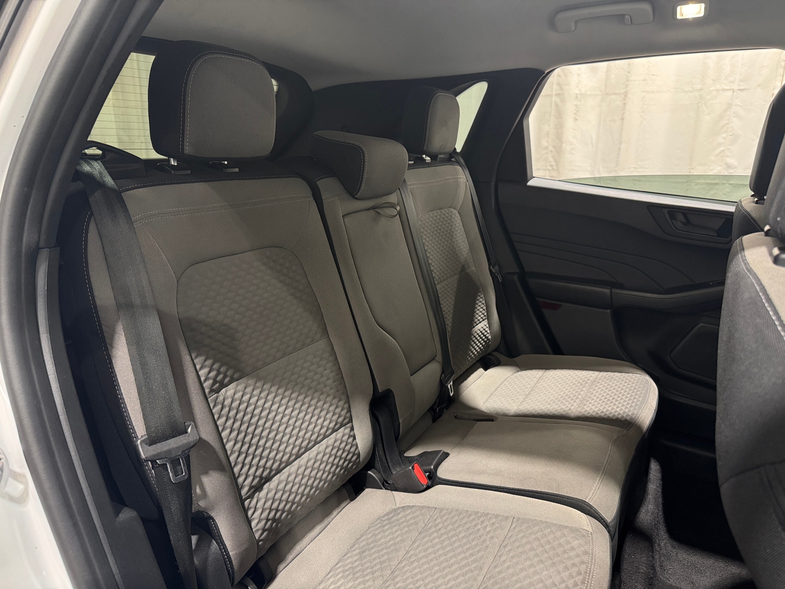 Thumbnail: 2022 Ford Escape - 6