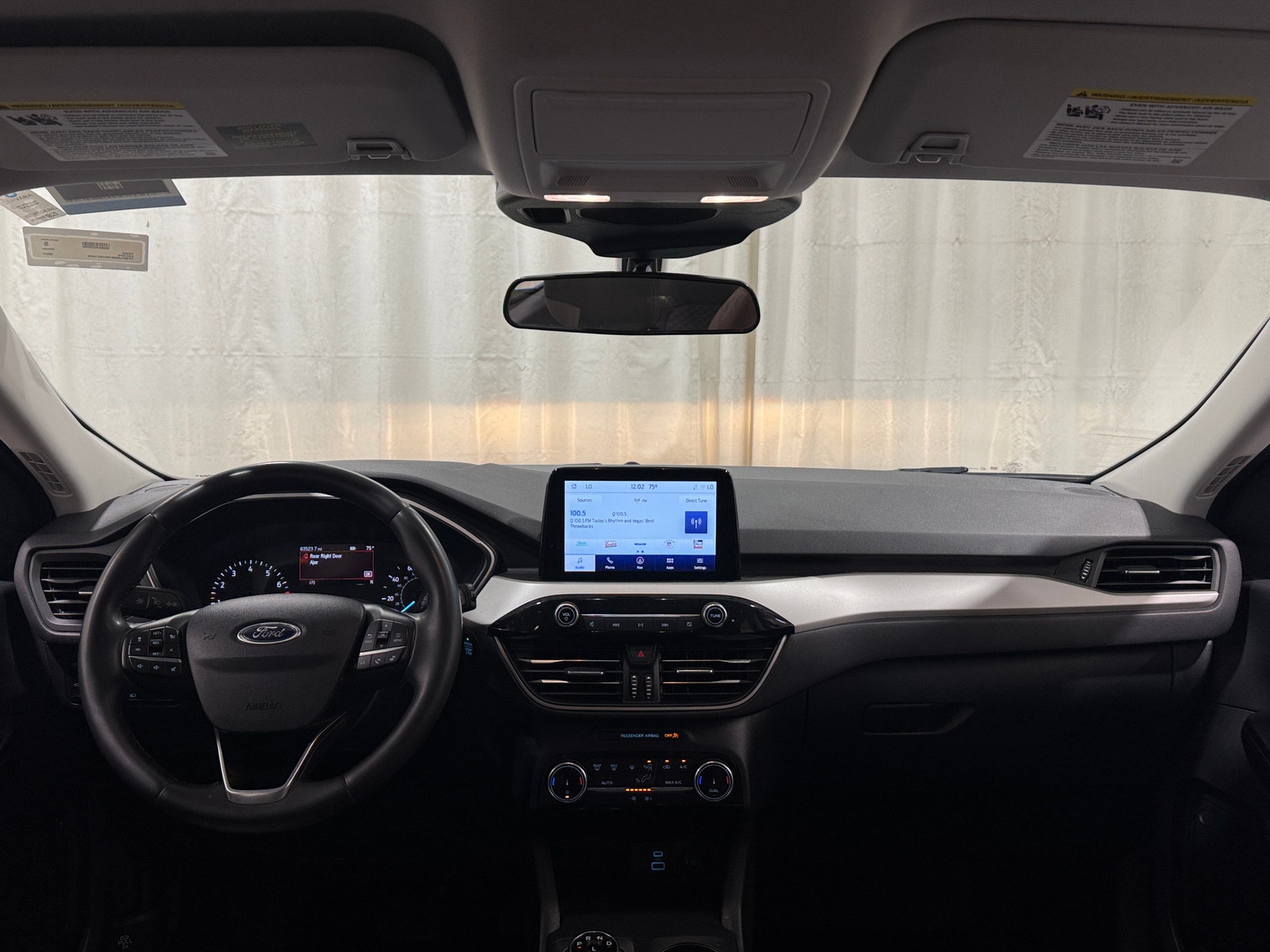 Thumbnail: 2022 Ford Escape - 3