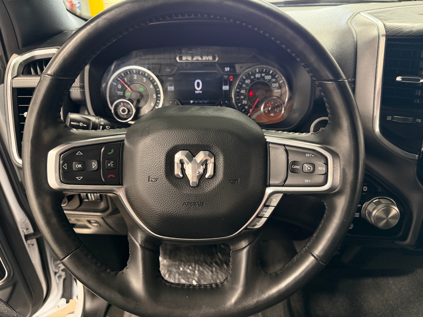 Thumbnail: 2023 RAM 1500 - 4
