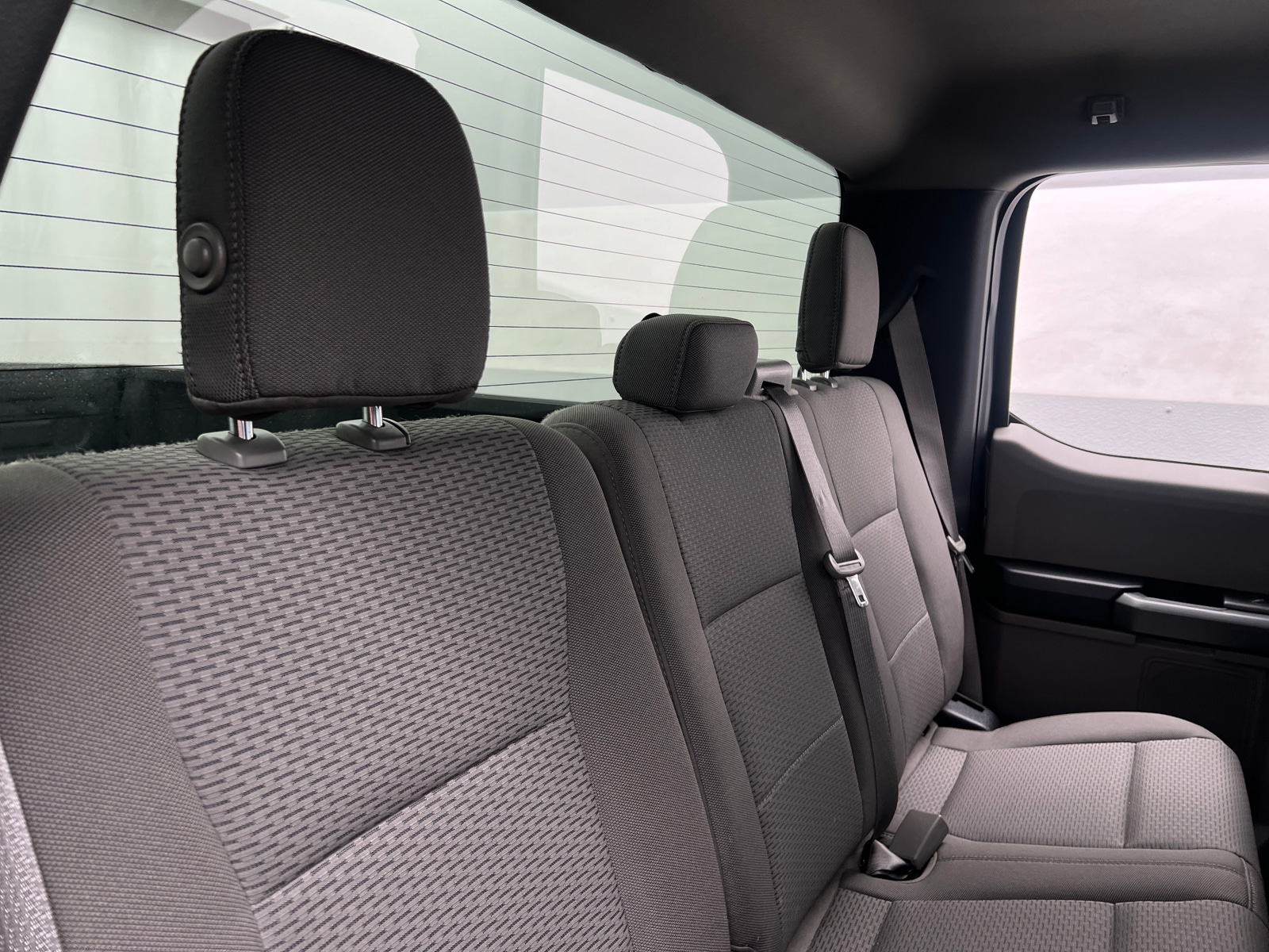 Thumbnail: 2018 Ford Econoline - 6