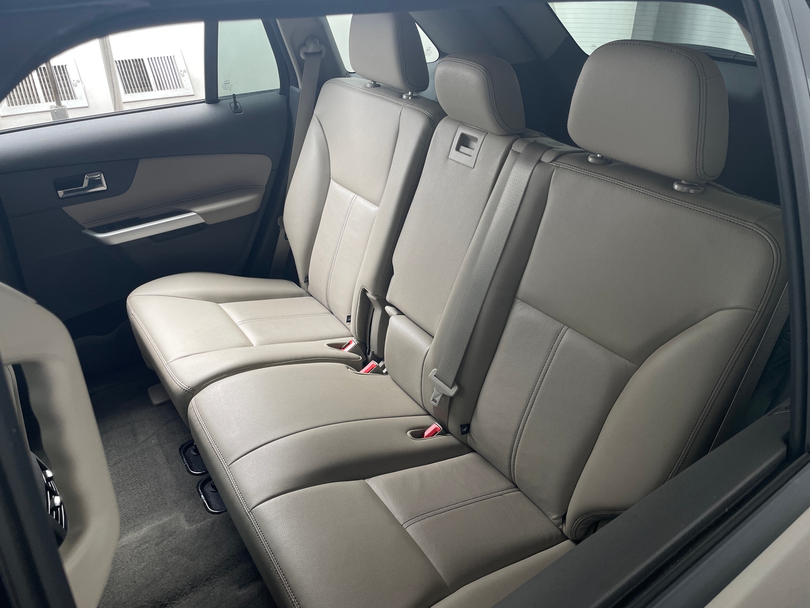 Thumbnail: 2013 Ford Edge - 5