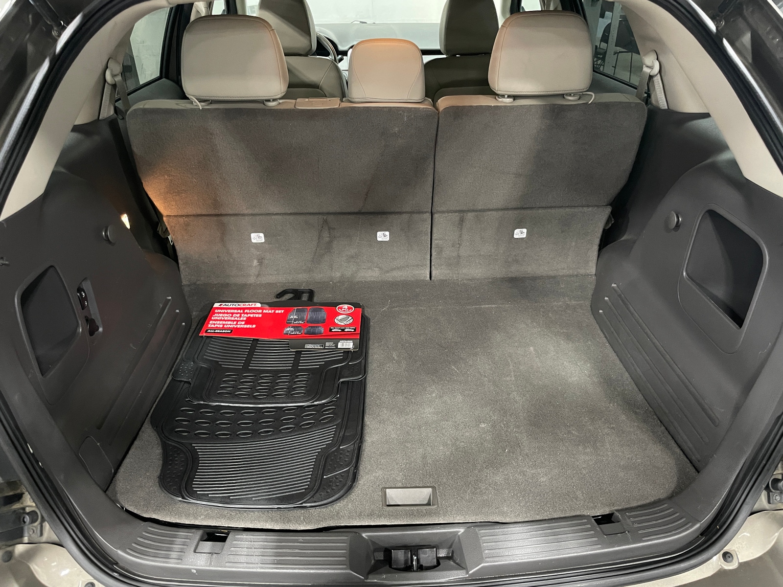 Thumbnail: 2013 Ford Edge - 6