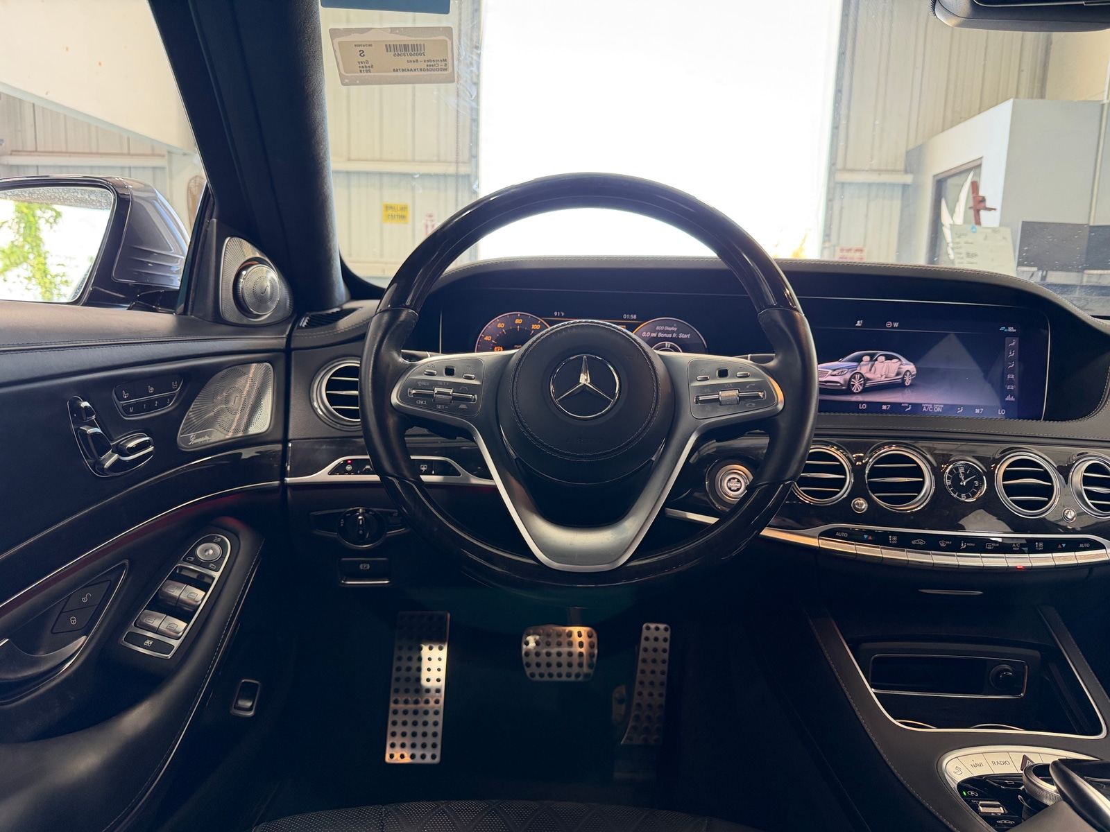 Thumbnail: 2019 Mercedes-Benz S-Class - 4