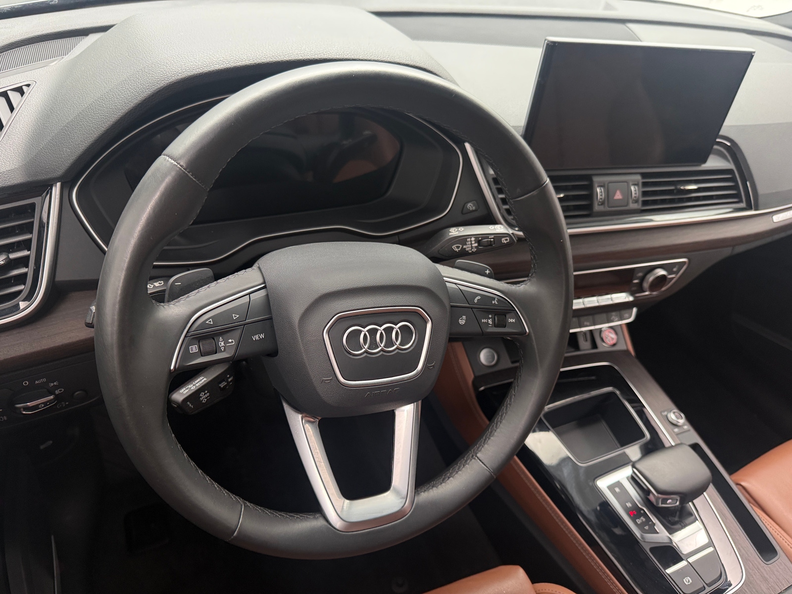 Thumbnail: 2023 Audi Q5 - 4
