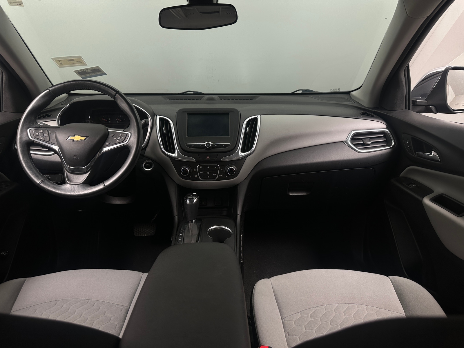 Thumbnail: 2018 Chevrolet Equinox - 3