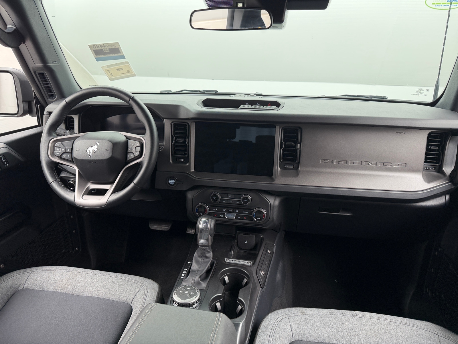 Thumbnail: 2026 Ford Bronco - 3