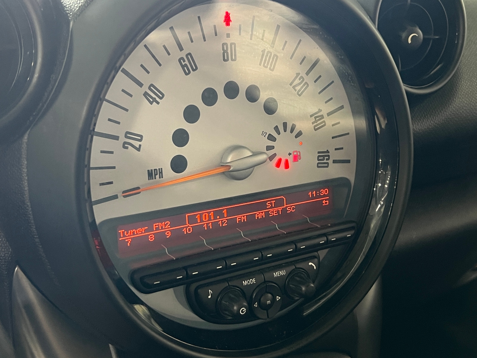 Thumbnail: 2014 MINI Cooper Countryman - 3