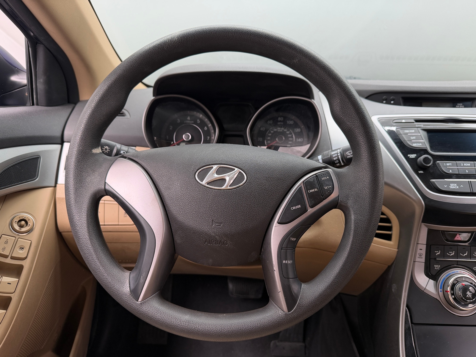 Thumbnail: 2013 Hyundai Elantra - 5