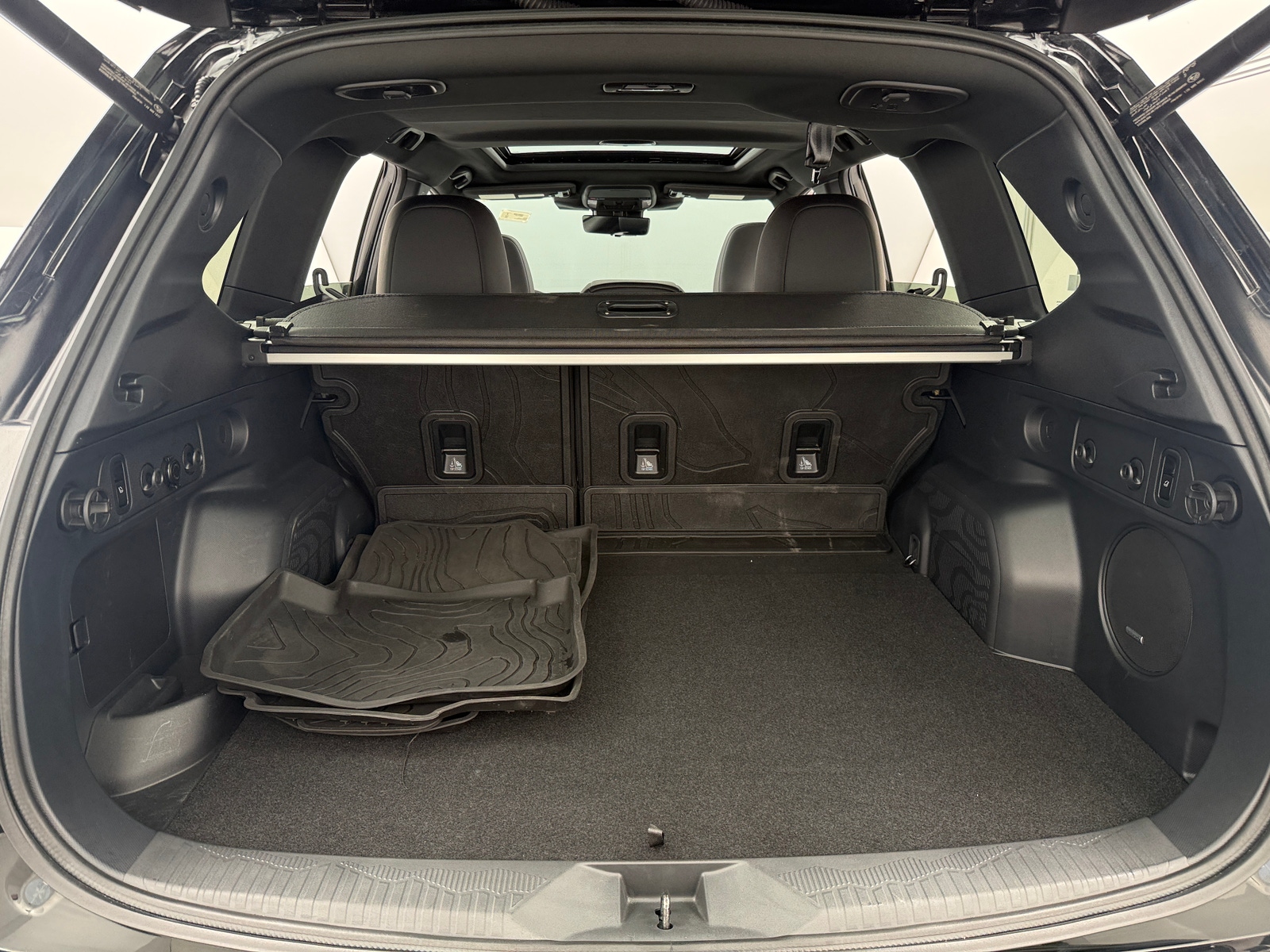 Thumbnail: 2026 Subaru Forester - 6