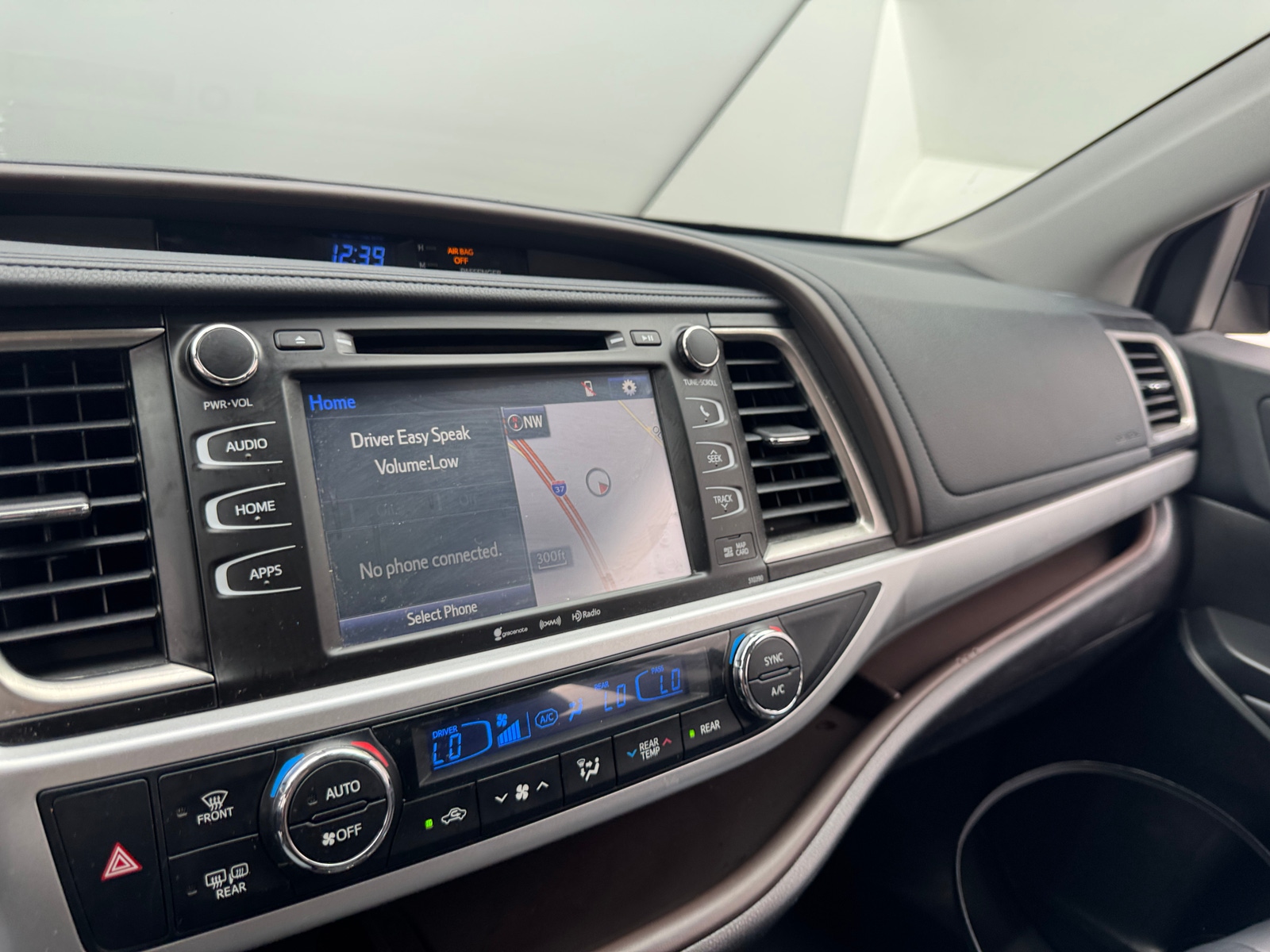 Thumbnail: 2019 Toyota Highlander - 4
