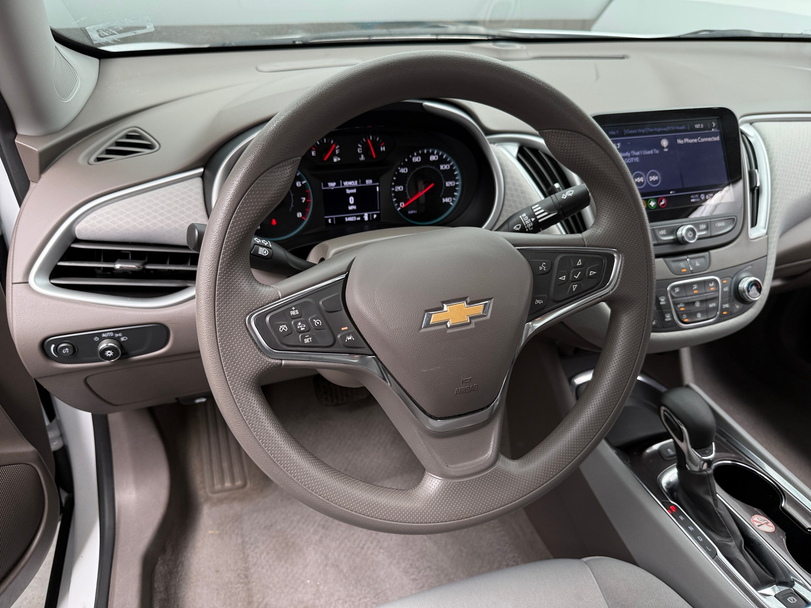 Thumbnail: 2024 Chevrolet Malibu - 5