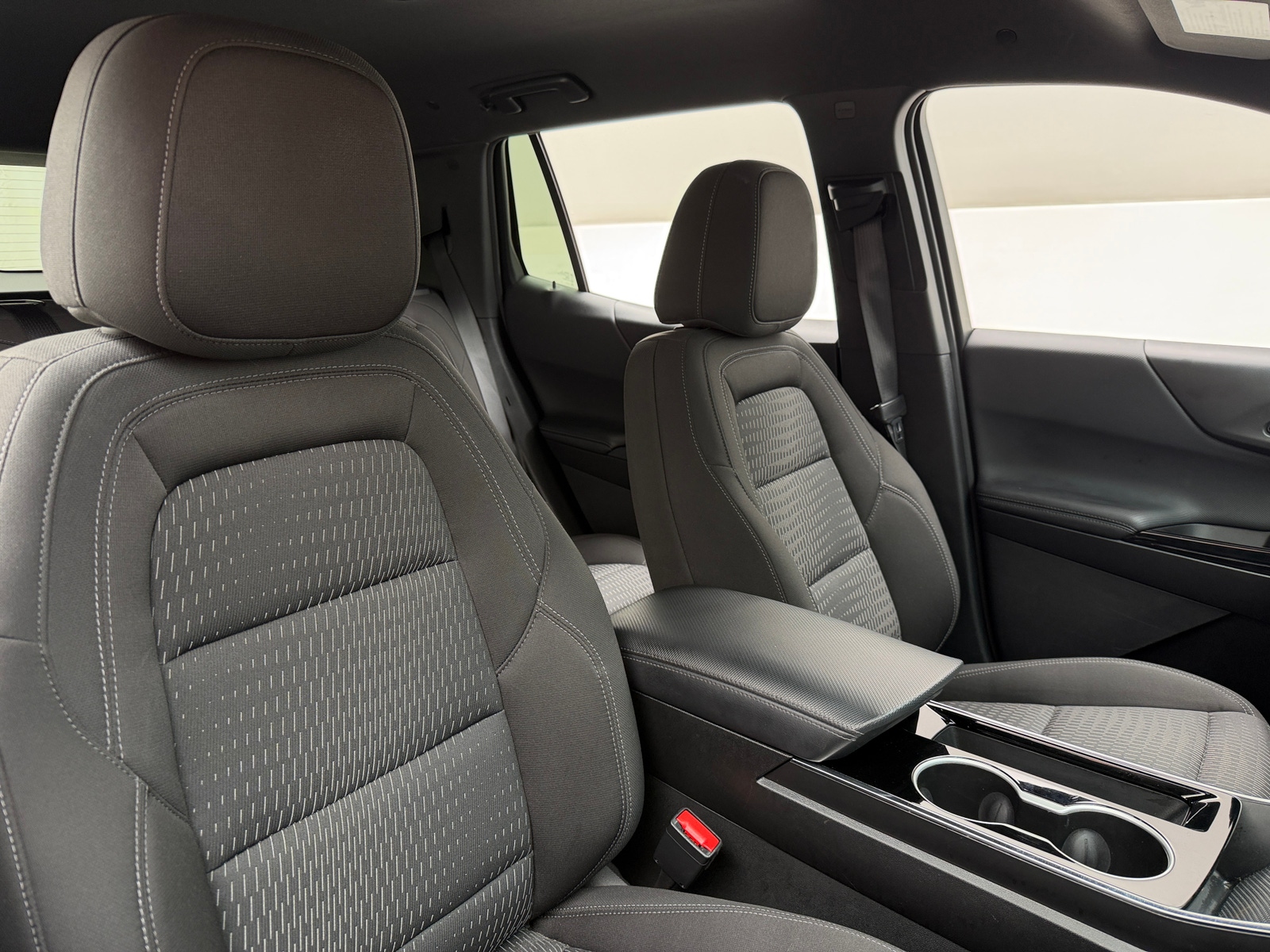 Thumbnail: 2025 Chevrolet Equinox - 2