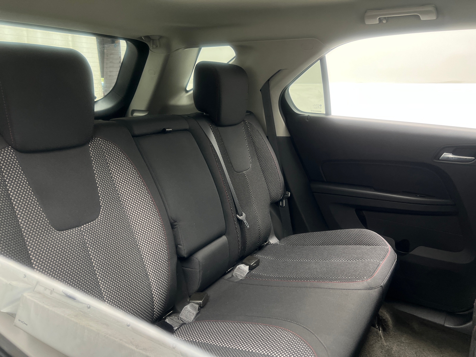 Thumbnail: 2011 Chevrolet Equinox - 6