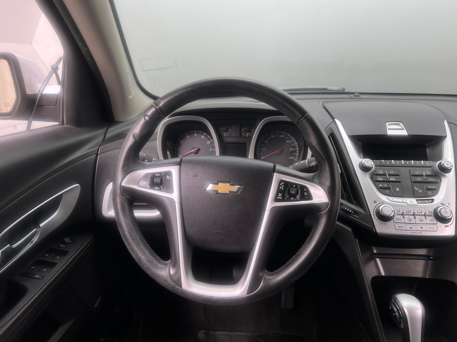Thumbnail: 2011 Chevrolet Equinox - 5