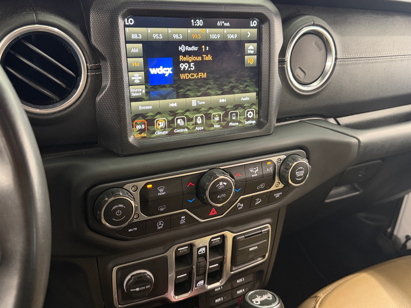 Thumbnail: 2018 Jeep Wrangler - 3