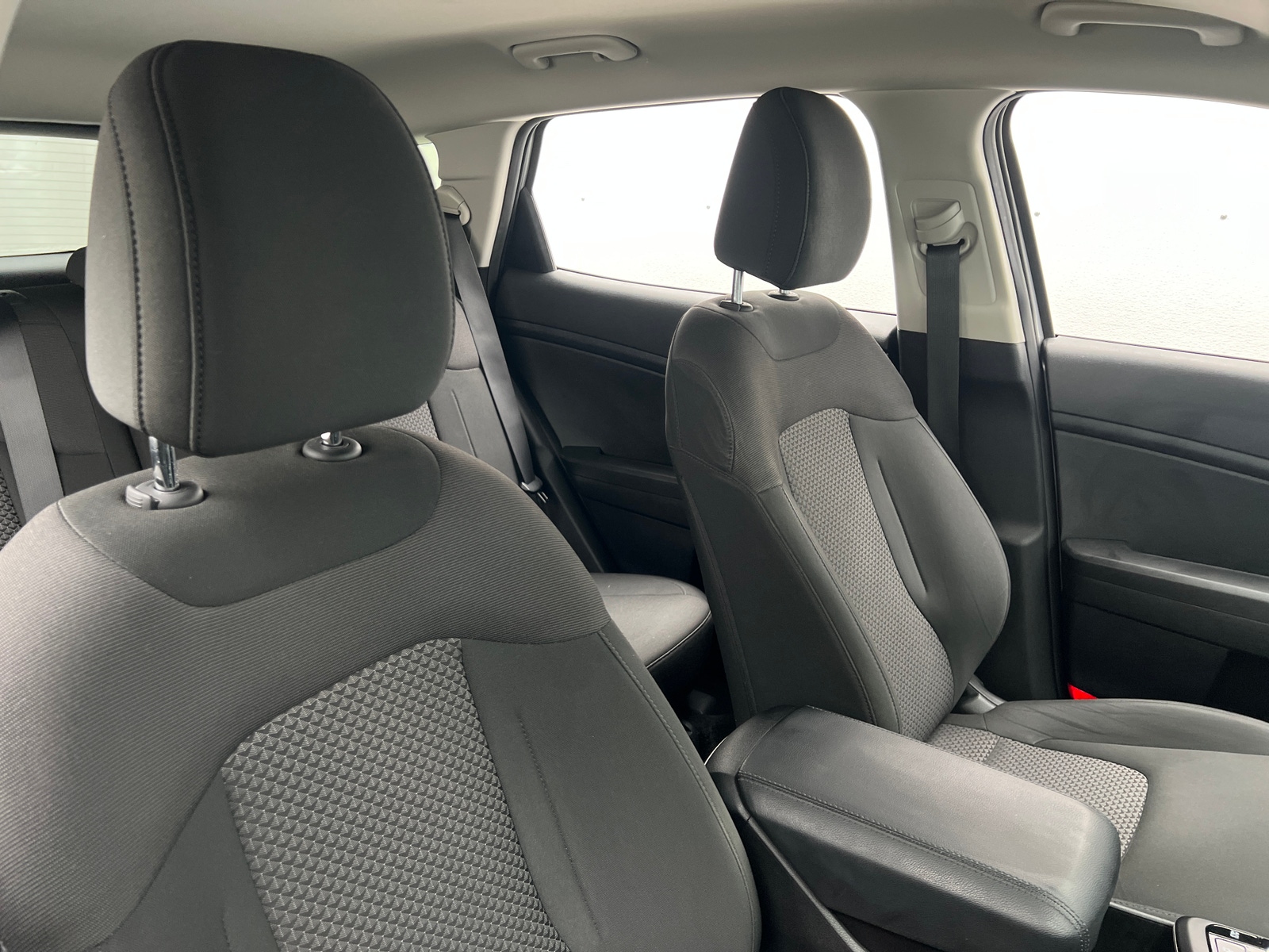 Thumbnail: 2023 Kia Sportage - 2