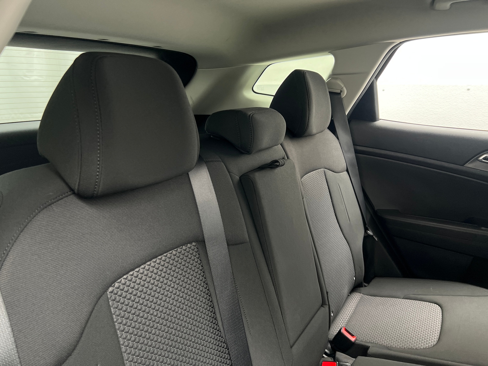Thumbnail: 2023 Kia Sportage - 6