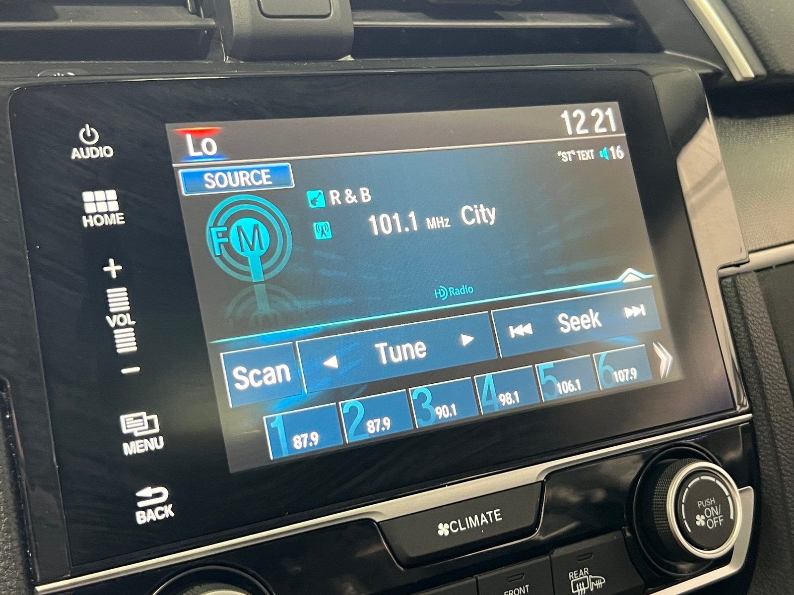 Thumbnail: 2018 Honda Civic - 4