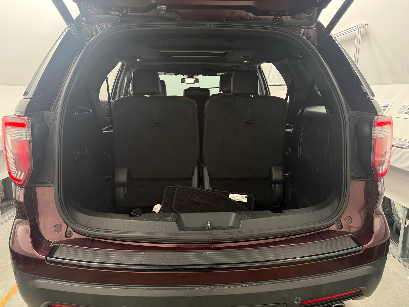 Thumbnail: 2018 Ford Explorer - 6