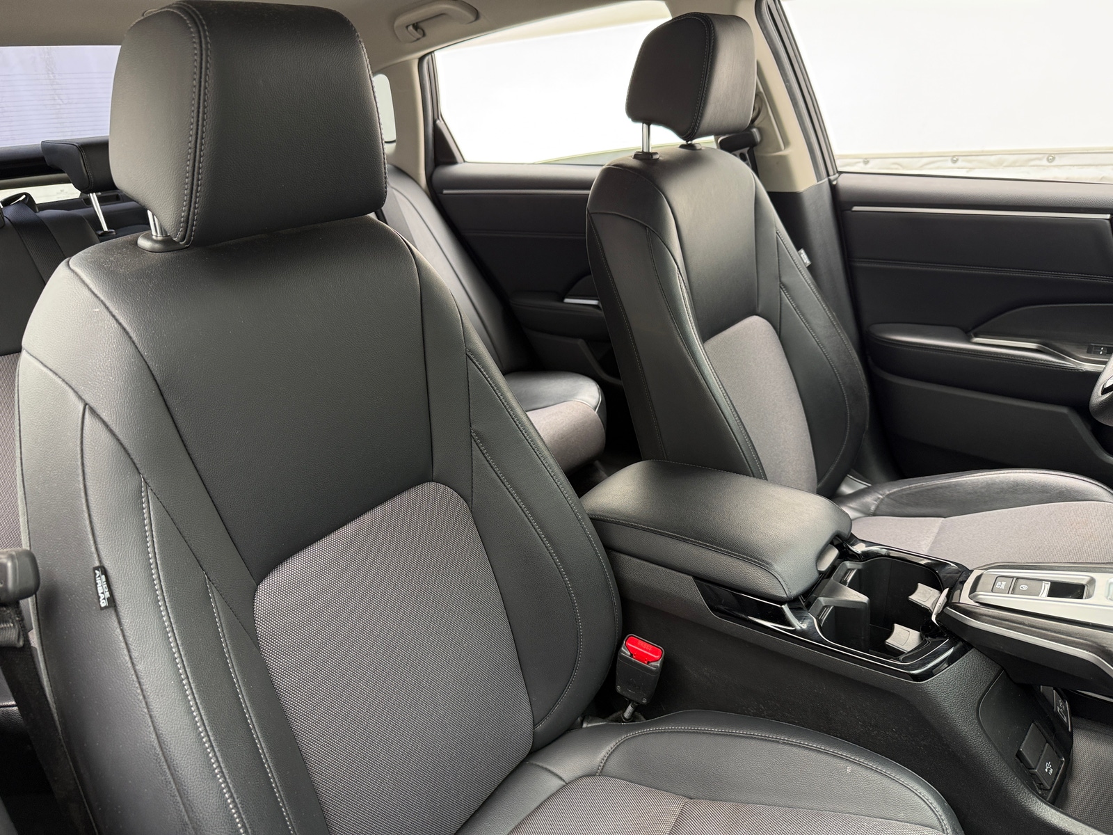 Thumbnail: 2019 Honda Clarity - 2