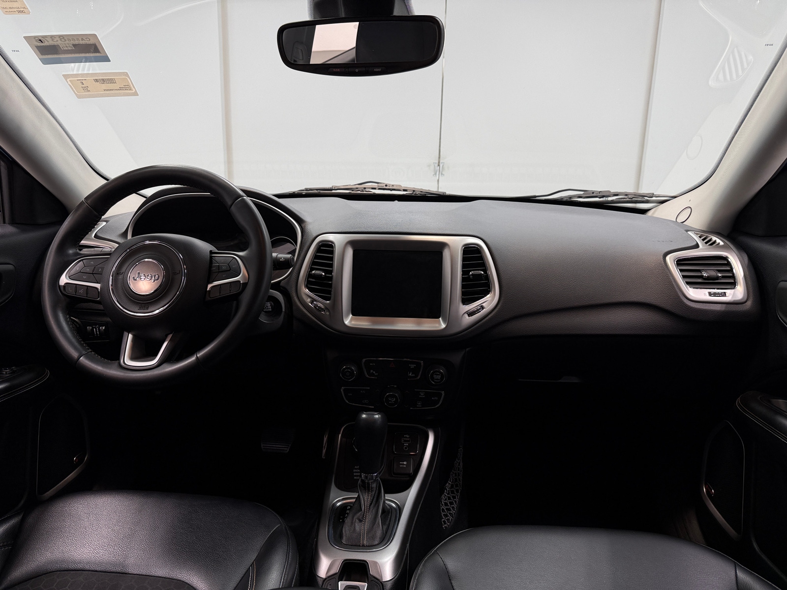 Thumbnail: 2017 Jeep Compass - 3