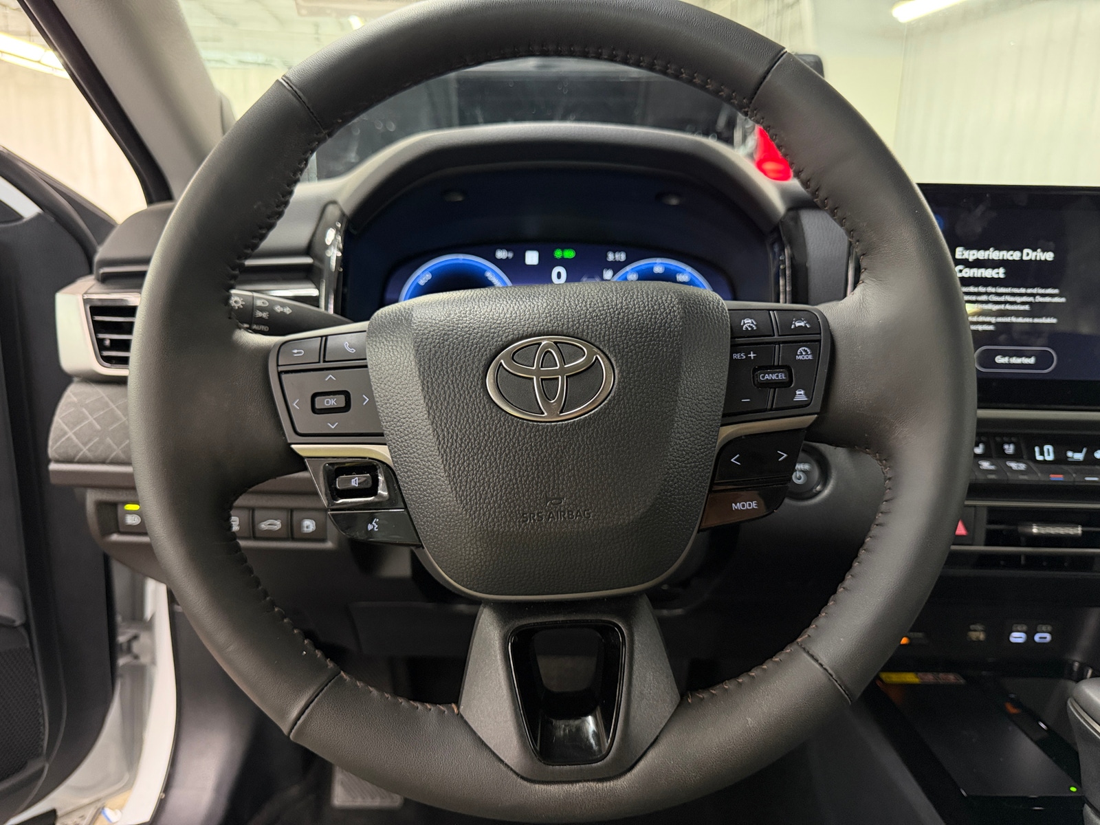 Thumbnail: 2026 Toyota Camry - 4