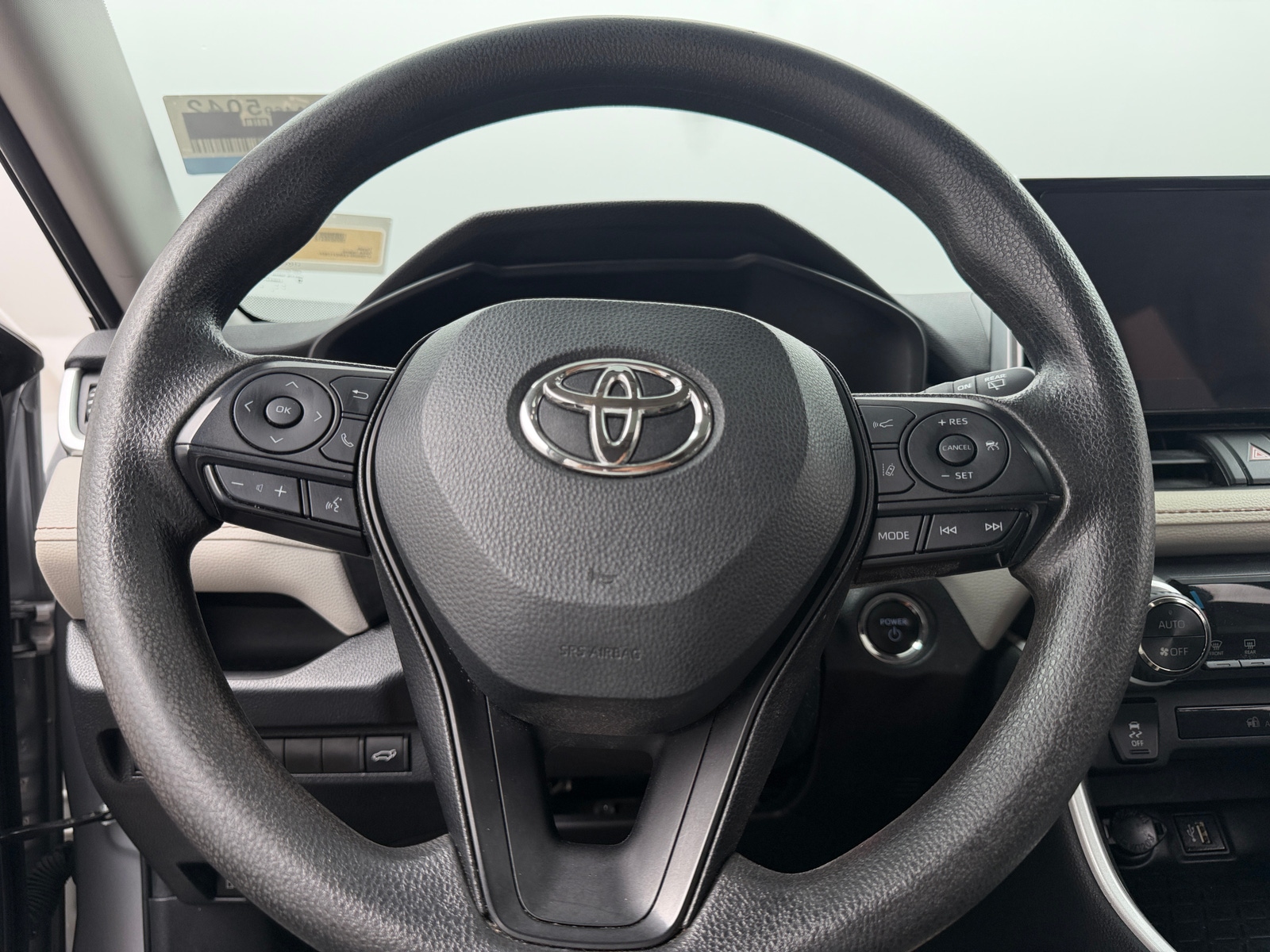 Thumbnail: 2024 Toyota RAV4 - 5