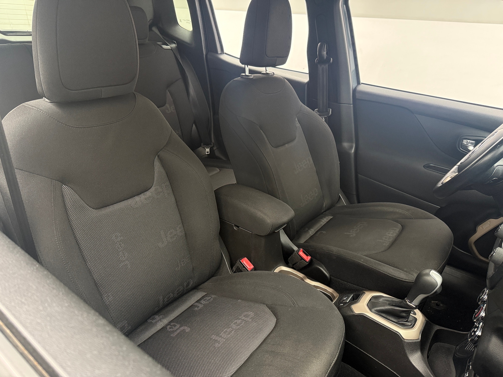 Thumbnail: 2017 Jeep Renegade - 2