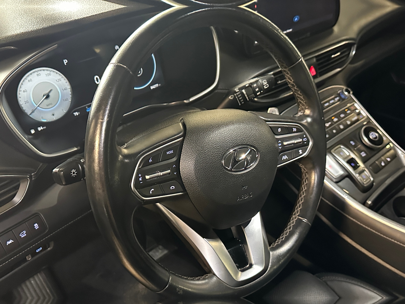 Thumbnail: 2023 Hyundai Santa Fe - 4
