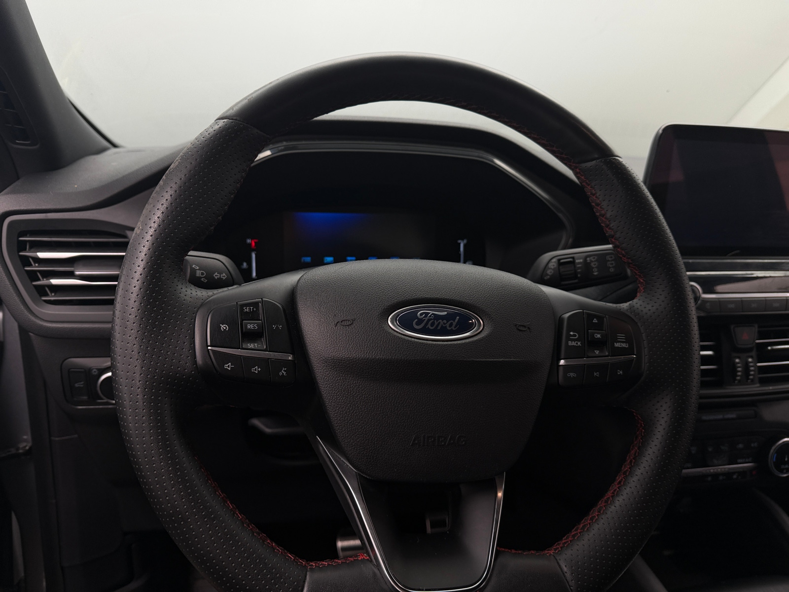 Thumbnail: 2024 Ford Escape - 5