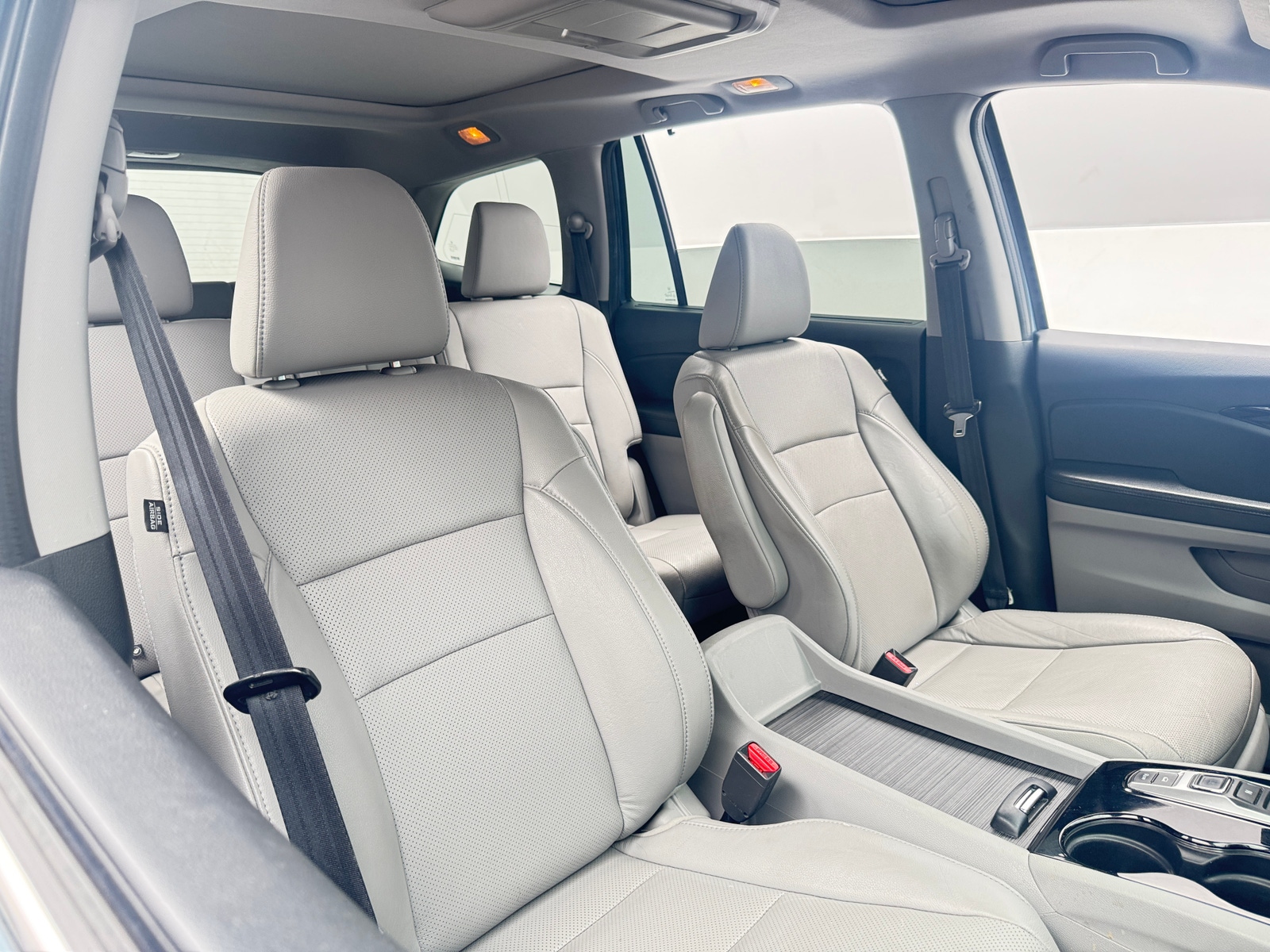 Thumbnail: 2016 Honda Pilot - 2