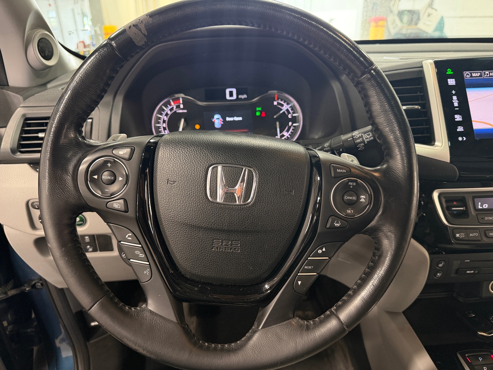 Thumbnail: 2016 Honda Pilot - 5