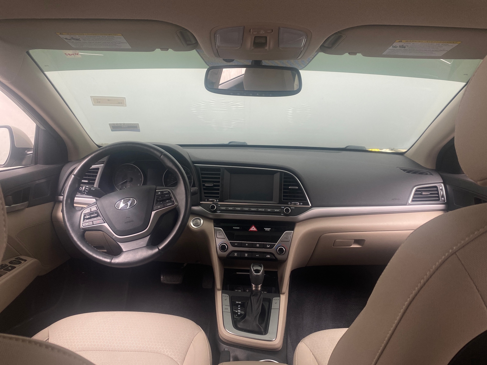 Thumbnail: 2017 Hyundai Elantra - 3