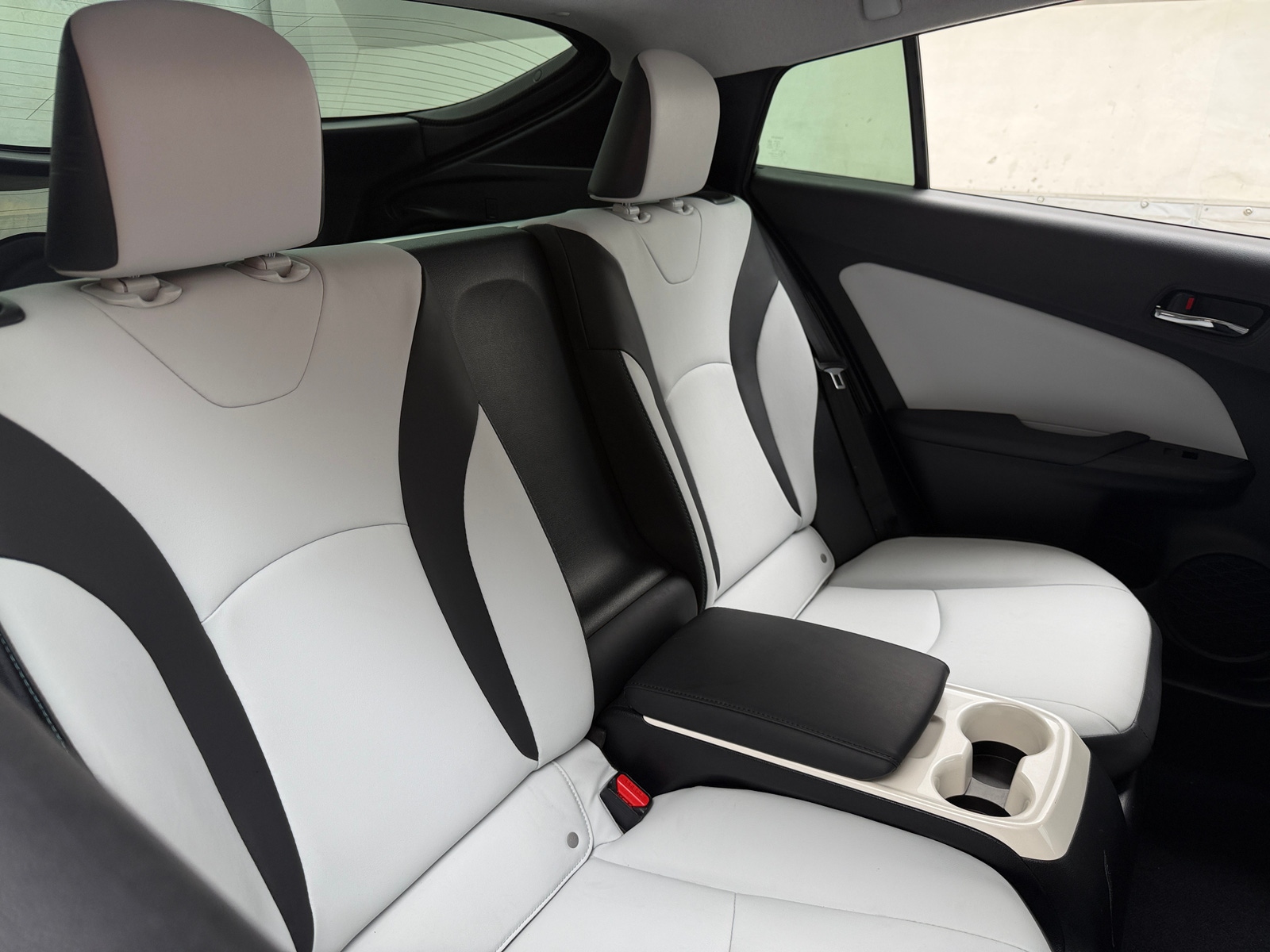 Thumbnail: 2019 Toyota Prius Prime - 5