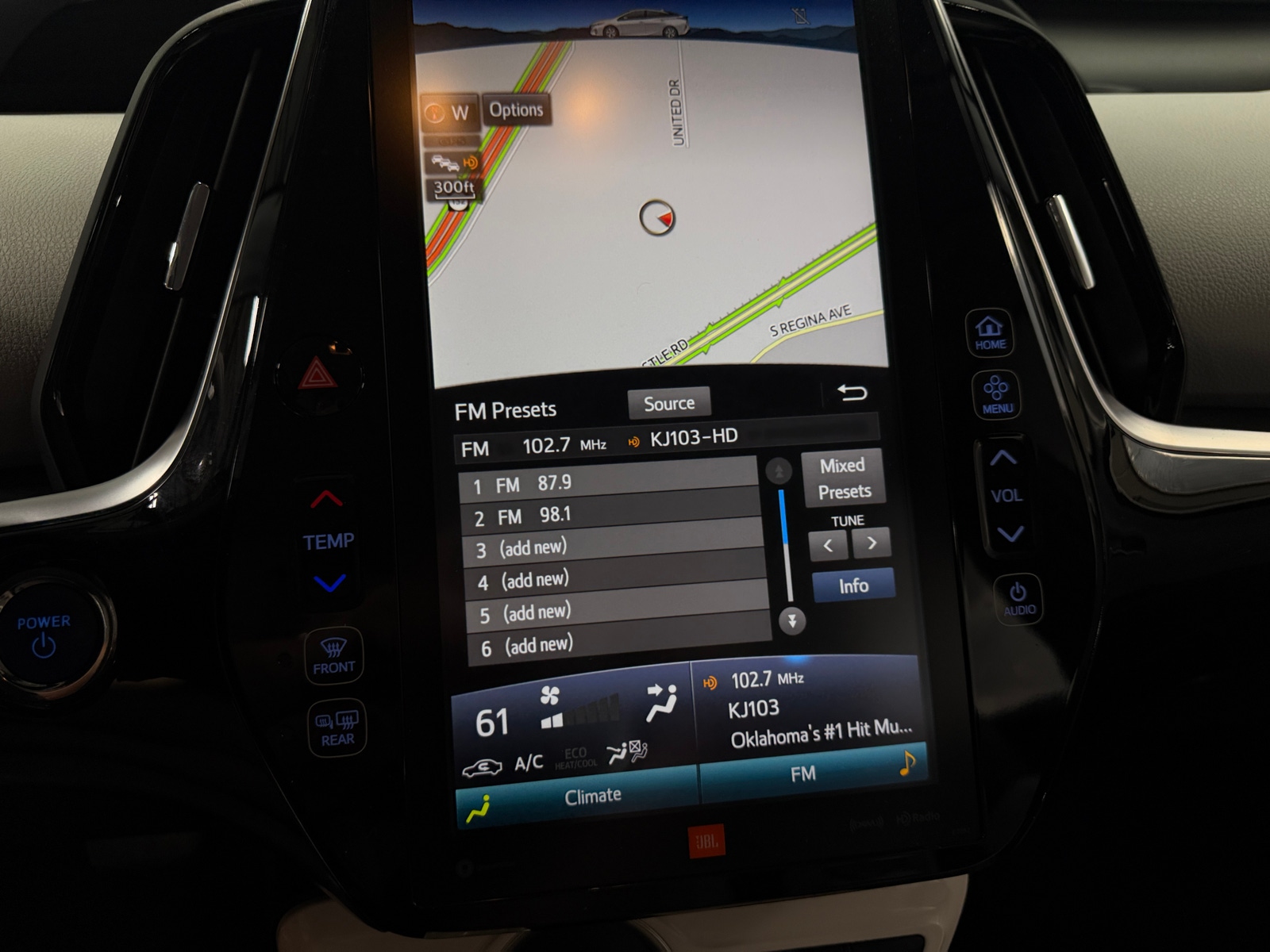 Thumbnail: 2019 Toyota Prius Prime - 3