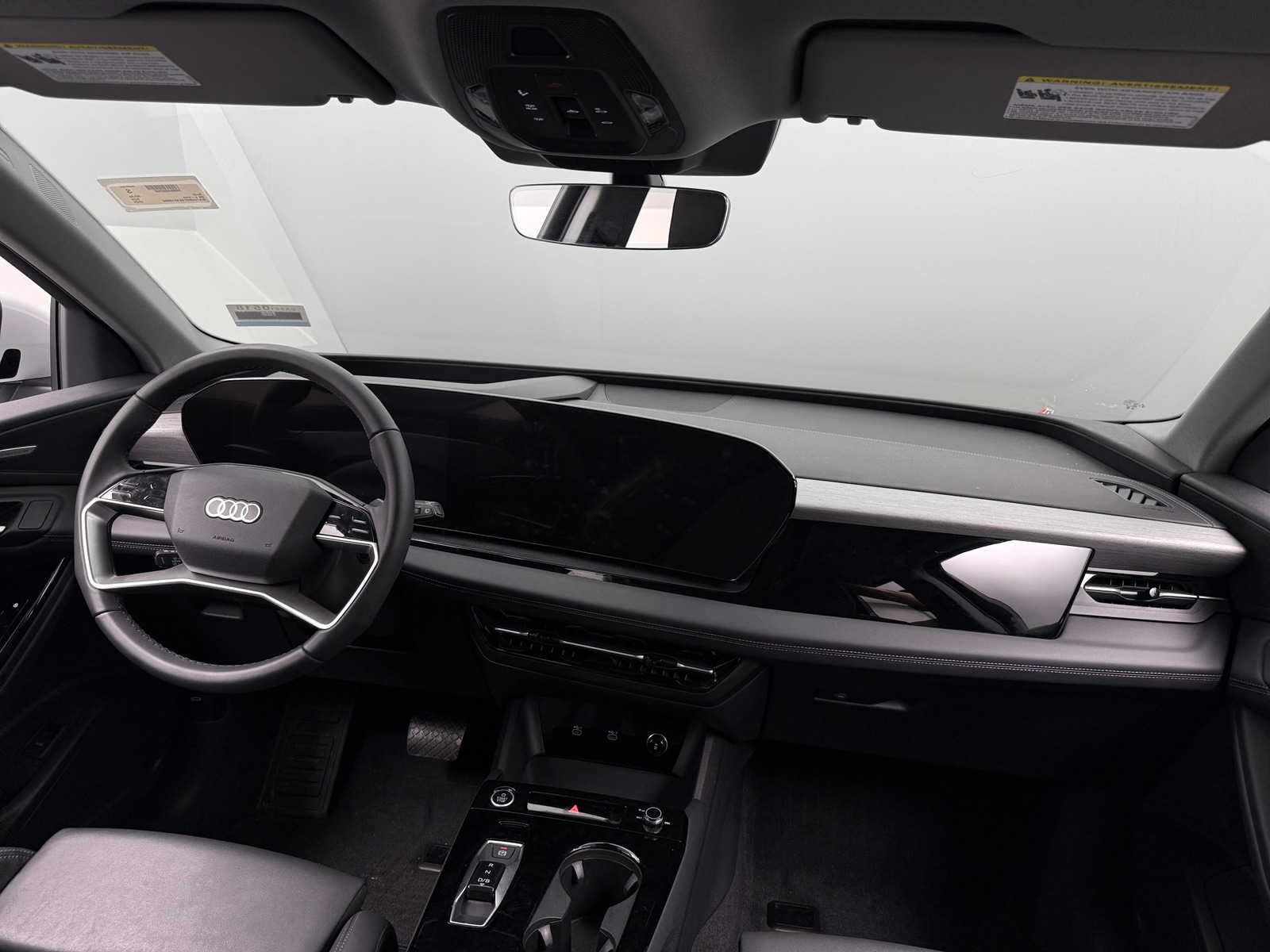 Thumbnail: 2025 Audi Q6 e-tron - 2