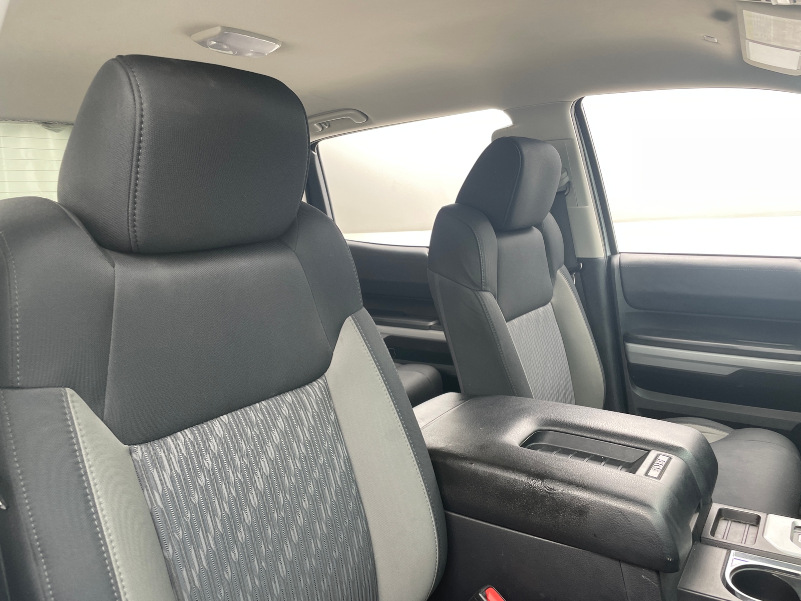 Thumbnail: 2020 Toyota Tundra - 2