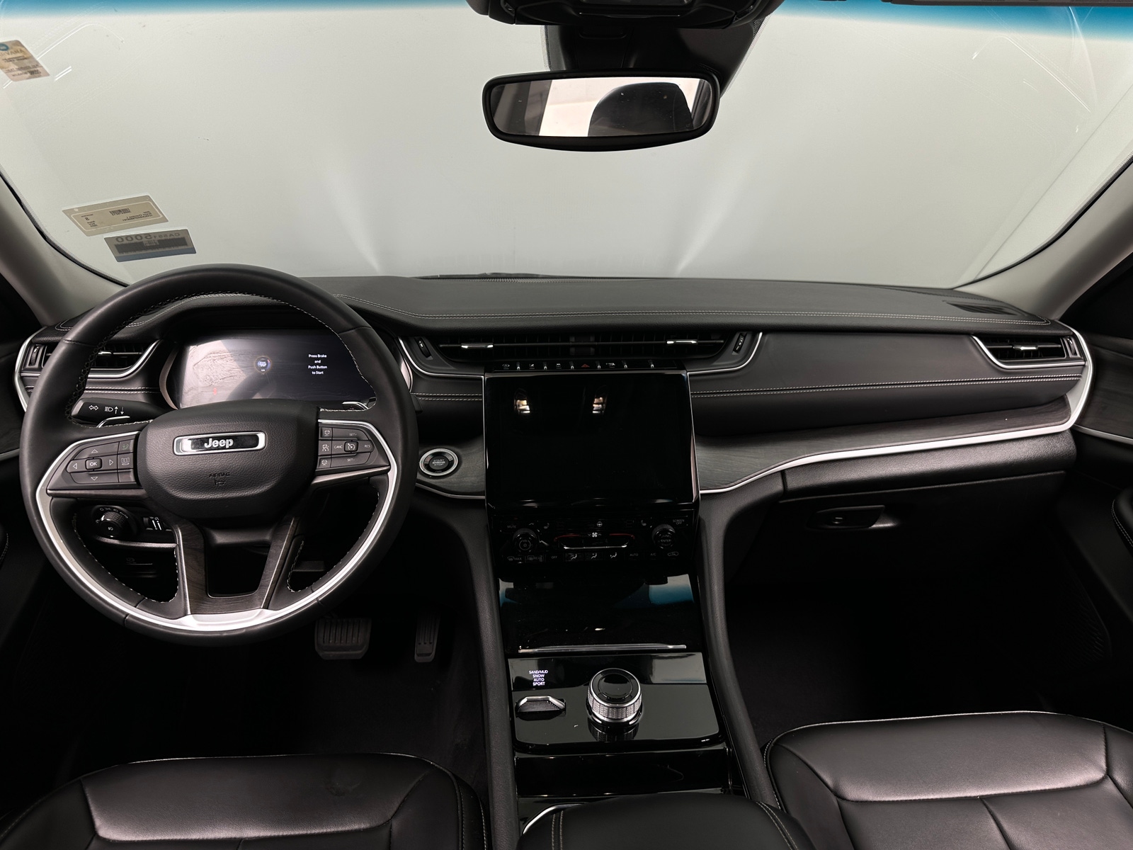 Thumbnail: 2023 Jeep Grand Cherokee L - 2