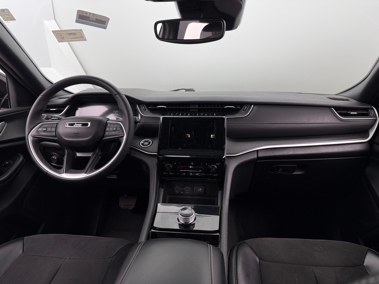 Thumbnail: 2023 Jeep Grand Cherokee L - 2