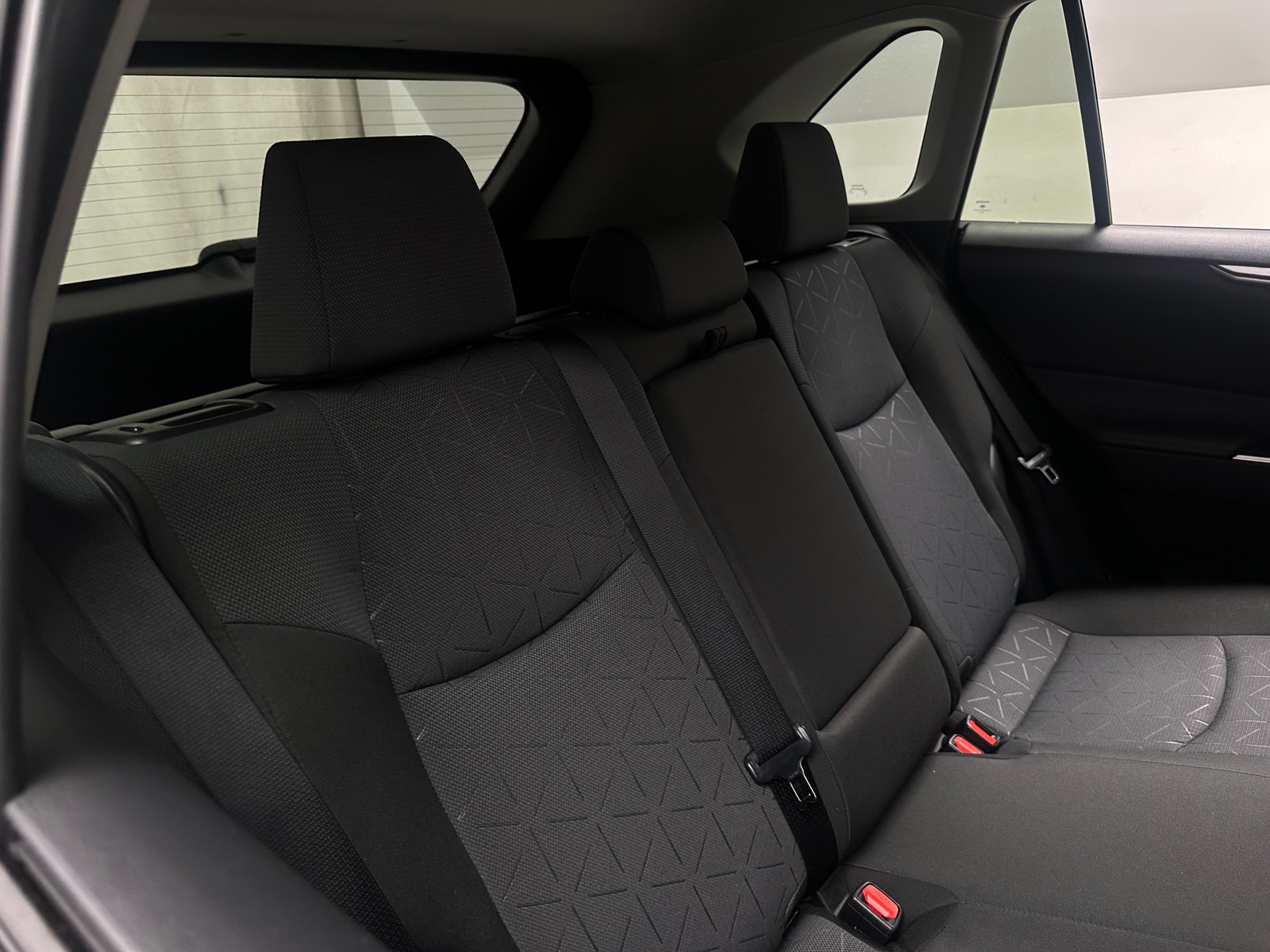 Thumbnail: 2025 Toyota RAV4 - 6