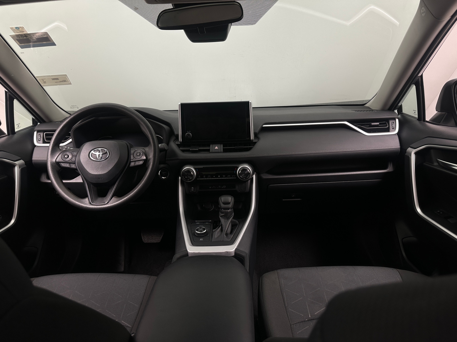 Thumbnail: 2025 Toyota RAV4 - 3