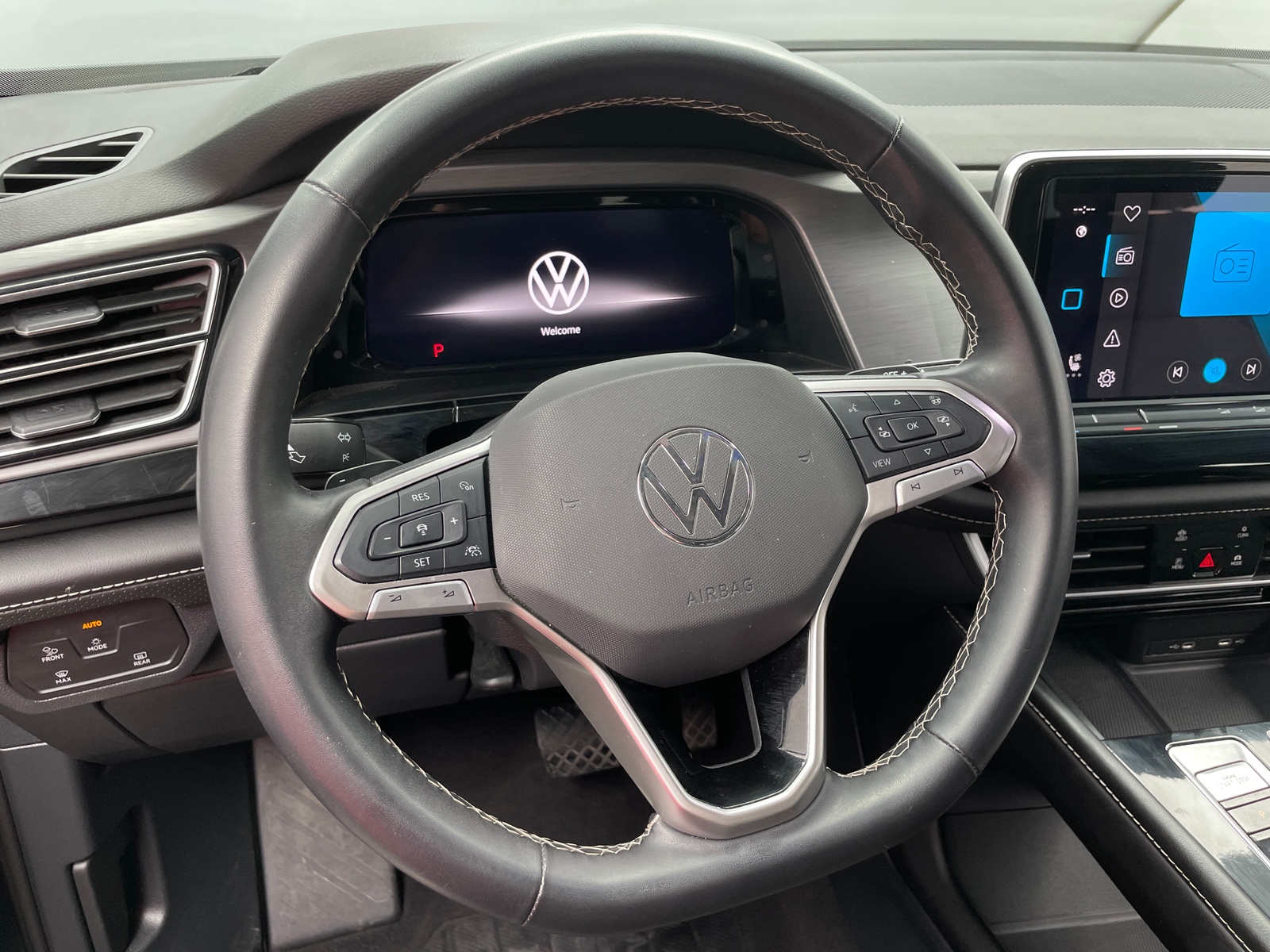 Thumbnail: 2024 Volkswagen Atlas - 5