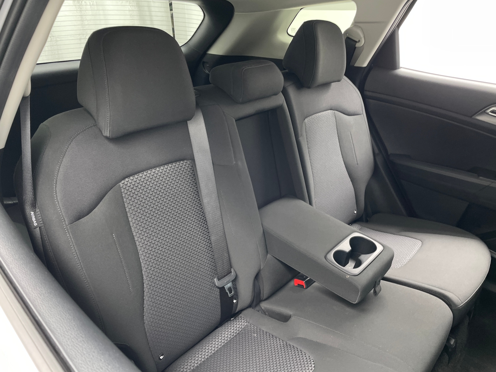 Thumbnail: 2026 Kia Sportage - 6