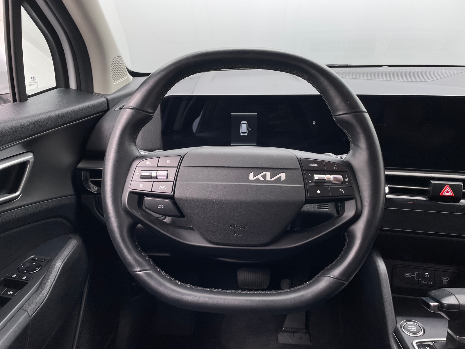 Thumbnail: 2026 Kia Sportage - 5
