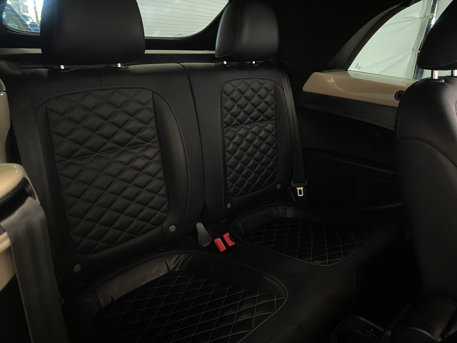 Thumbnail: 2019 Volkswagen Beetle - 5