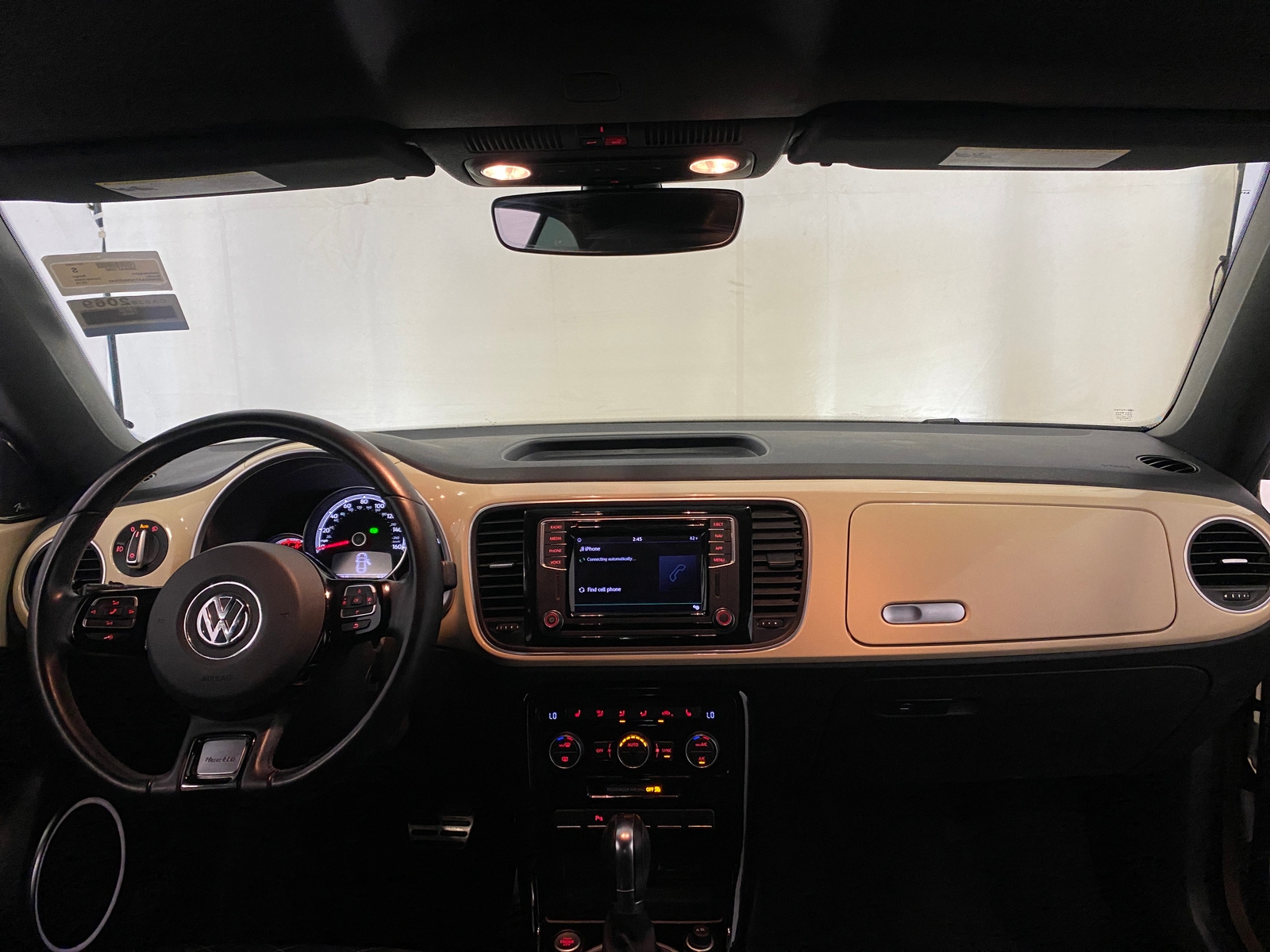 Thumbnail: 2019 Volkswagen Beetle - 2