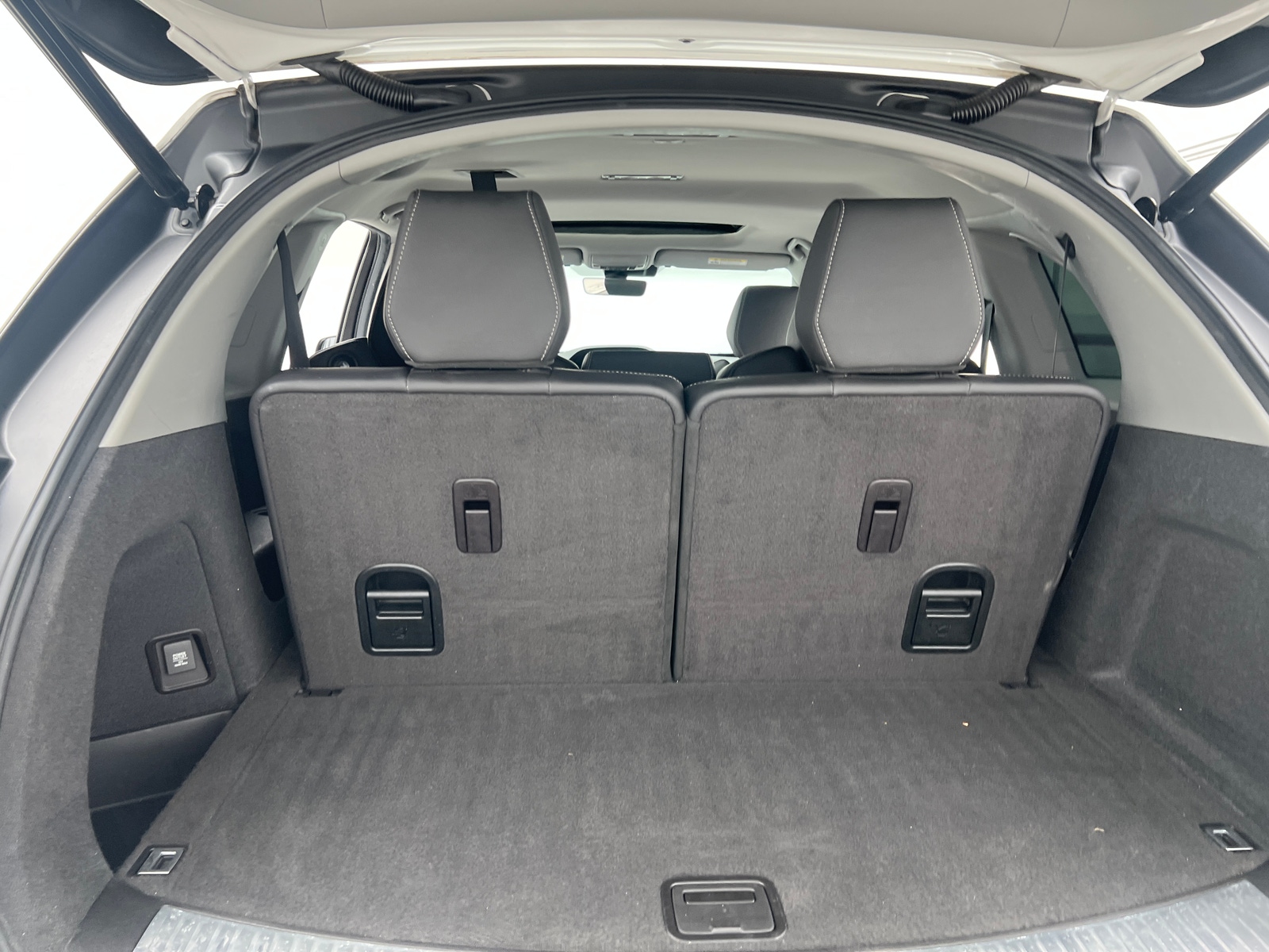 Thumbnail: 2019 Acura MDX - 6