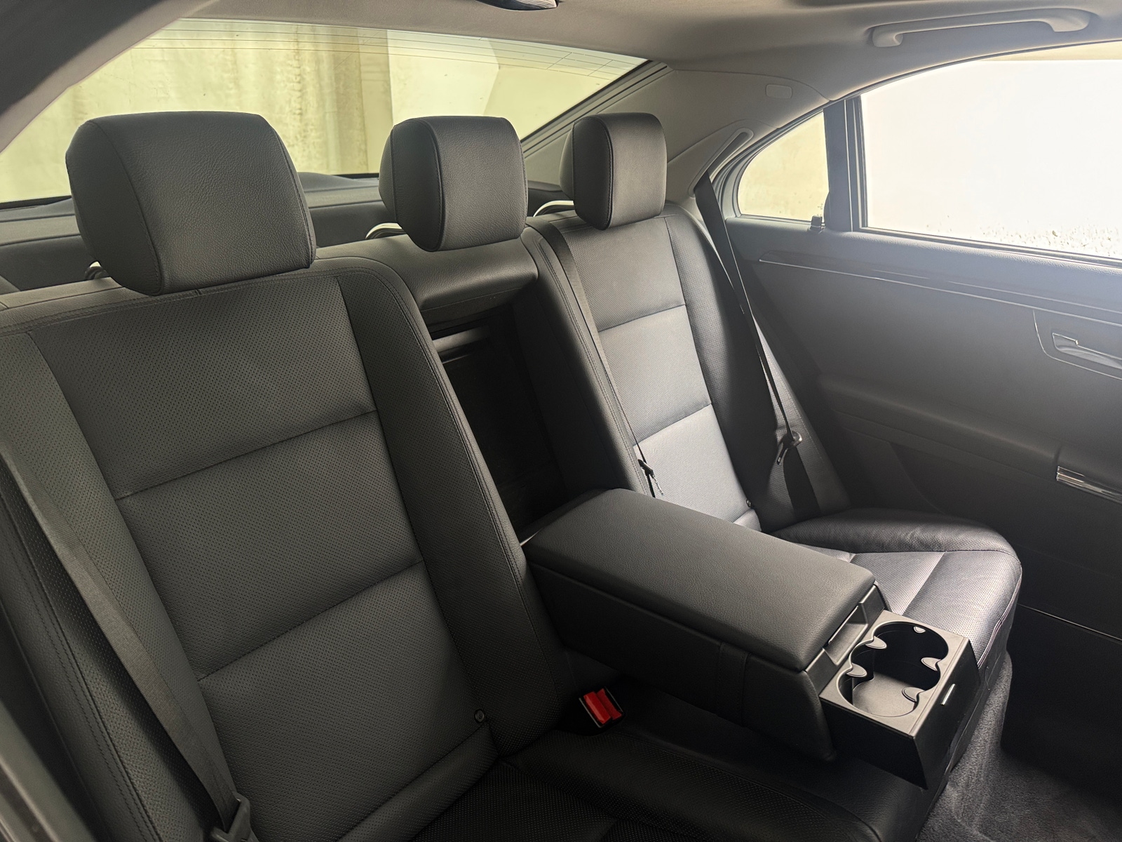 Thumbnail: 2011 Mercedes-Benz S-Class - 5