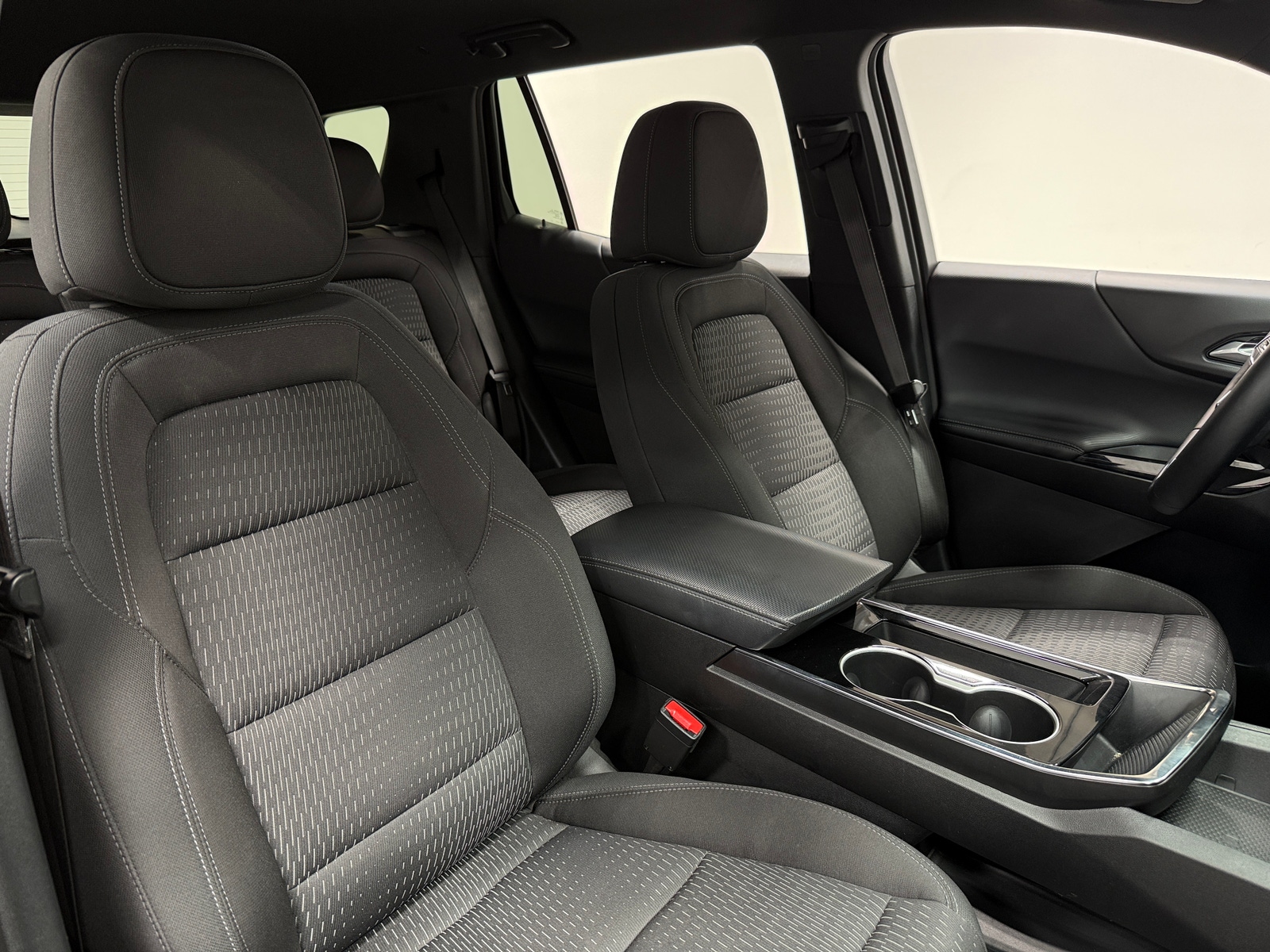 Thumbnail: 2025 Chevrolet Equinox - 2