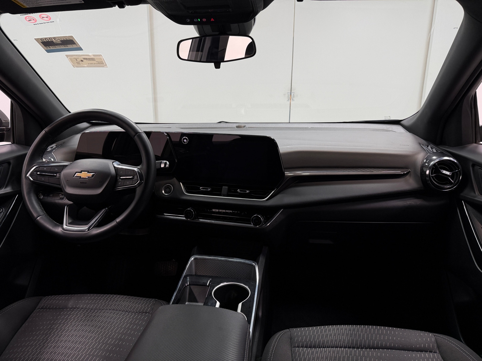 Thumbnail: 2025 Chevrolet Equinox - 3